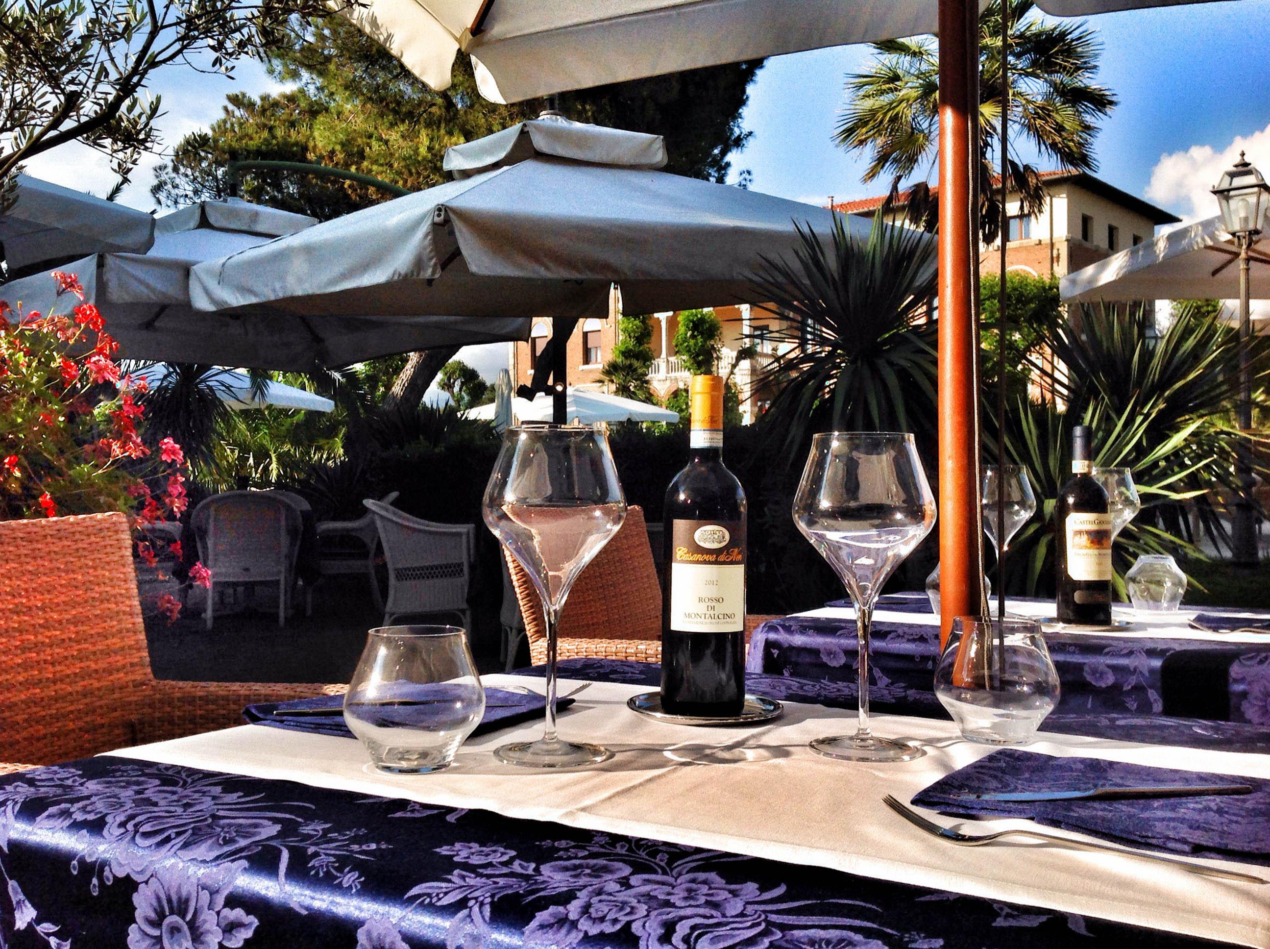 Park Hotel Villa Ariston Camaiore Bagian luar foto